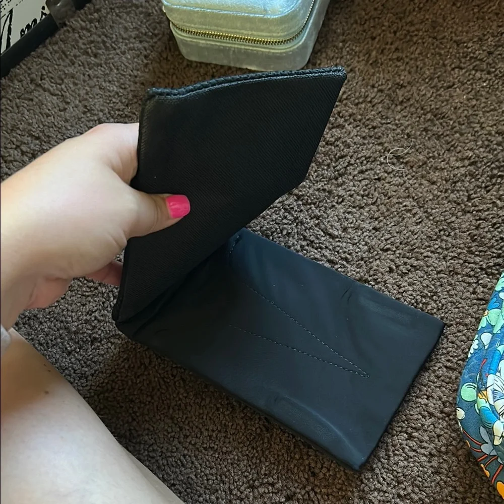 Black Mesh Phone Holder